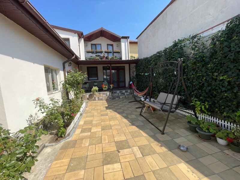 Piata Ferentari, sector 5, casa din 2019 cu 4 camere,